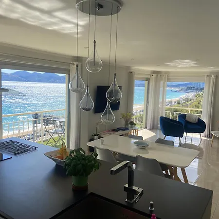 Vue Panoramique Sur Cannes, 100m2 3p קאן