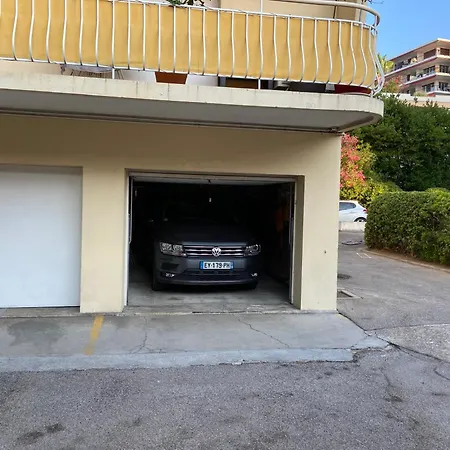 Vue Panoramique Sur Cannes, 100m2 3p דירה *