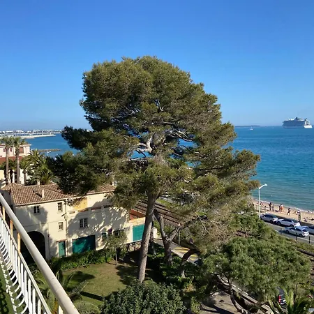 Vue Panoramique Sur Cannes, 100m2 3p דירה קאן